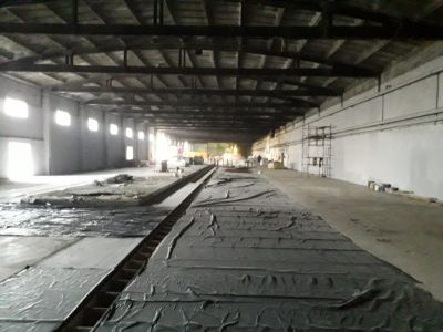 Budowa fundamentów hali produkcyjnej